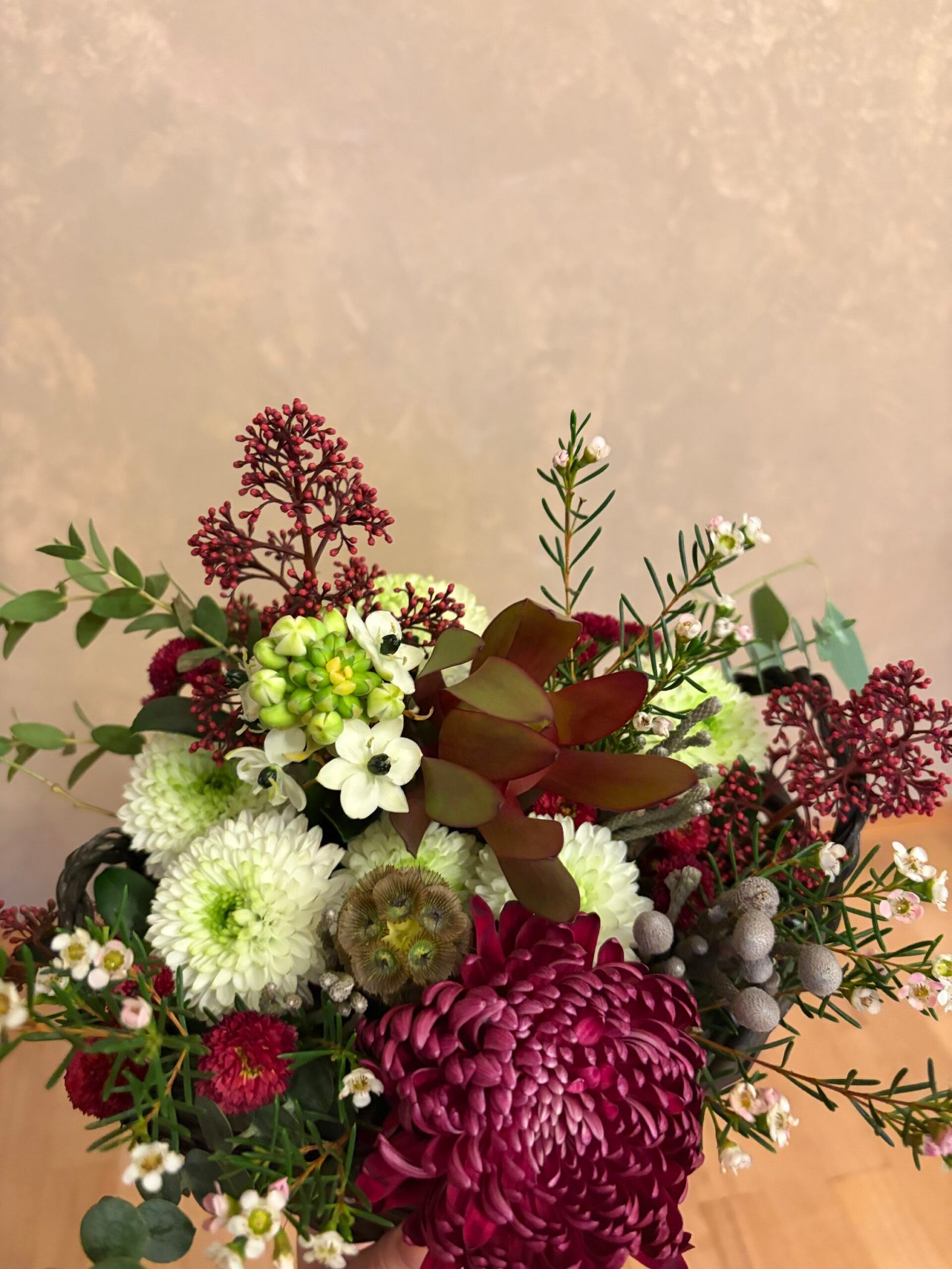 Aranjament Burgundy Charm - imagine 3