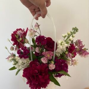 Aranjament Royal Peony Gift Basket